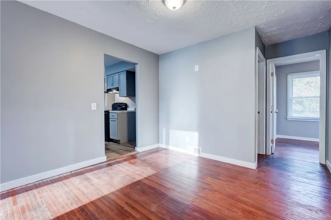 1904 Manitou Road, Greece, New York 14559, Greece, New York 14559, 3 Bedrooms Bedrooms, 6 Rooms Rooms,1 BathroomBathrooms,Residential,For Sale,1904 Manitou Road, Greece, New York 14559,0,R1634041