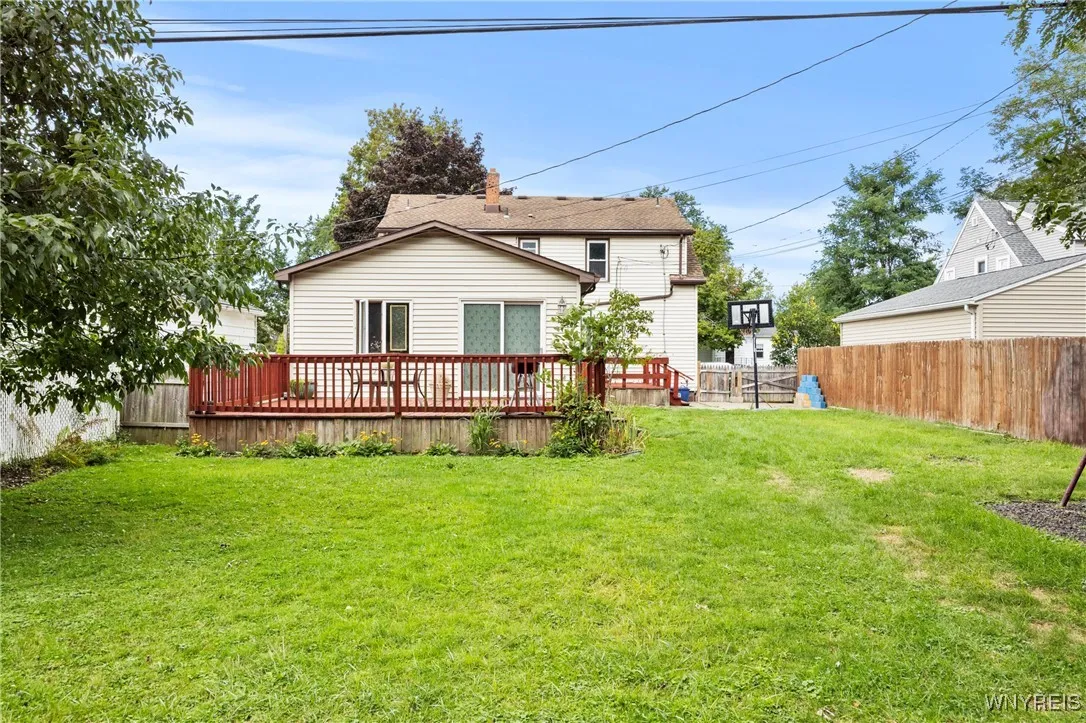 67 Rose Avenue, West Seneca, New York 14224, West Seneca, New York 14224, 5 Bedrooms Bedrooms, ,2 BathroomsBathrooms,Residential,For Sale,67 Rose Avenue, West Seneca, New York 14224,0,B1629444