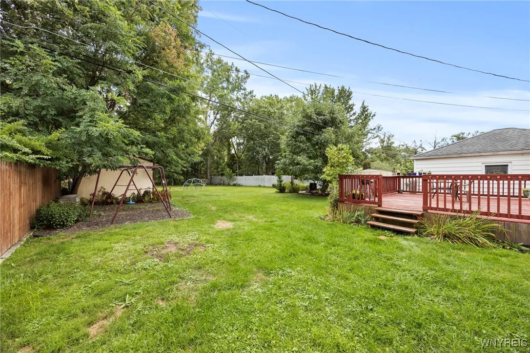 67 Rose Avenue, West Seneca, New York 14224, West Seneca, New York 14224, 5 Bedrooms Bedrooms, ,2 BathroomsBathrooms,Residential,For Sale,67 Rose Avenue, West Seneca, New York 14224,0,B1629444