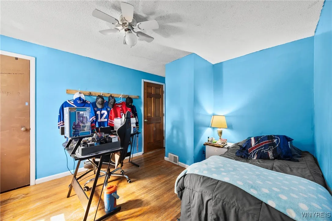 67 Rose Avenue, West Seneca, New York 14224, West Seneca, New York 14224, 5 Bedrooms Bedrooms, ,2 BathroomsBathrooms,Residential,For Sale,67 Rose Avenue, West Seneca, New York 14224,0,B1629444