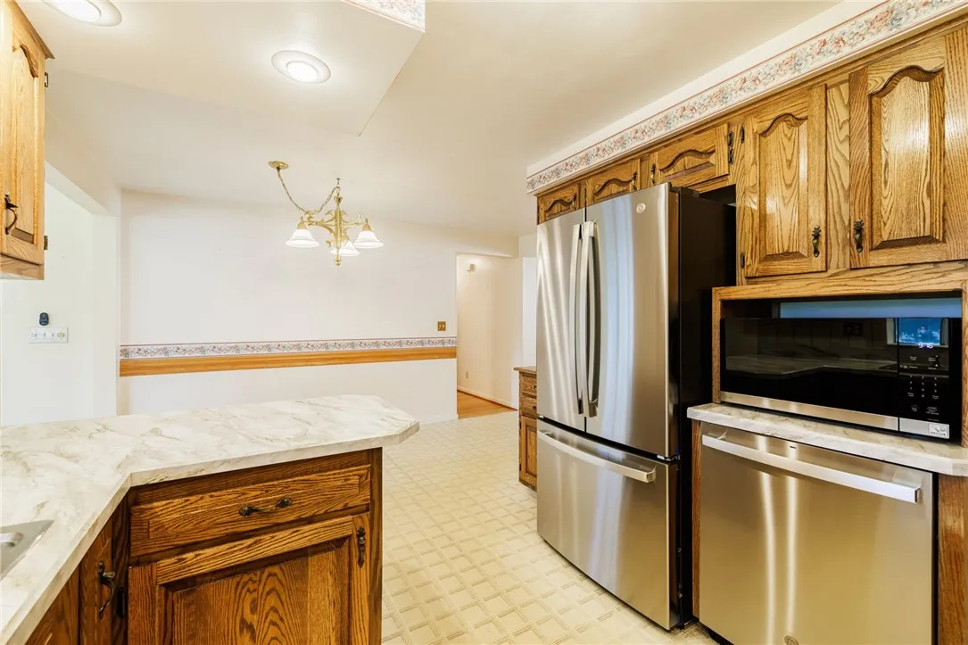 138 Andrea Lane, Irondequoit, New York 14609, Irondequoit, New York 14609, 3 Bedrooms Bedrooms, 6 Rooms Rooms,1 BathroomBathrooms,Residential,Closed,138 Andrea Lane, Irondequoit, New York 14609,0,R1626546