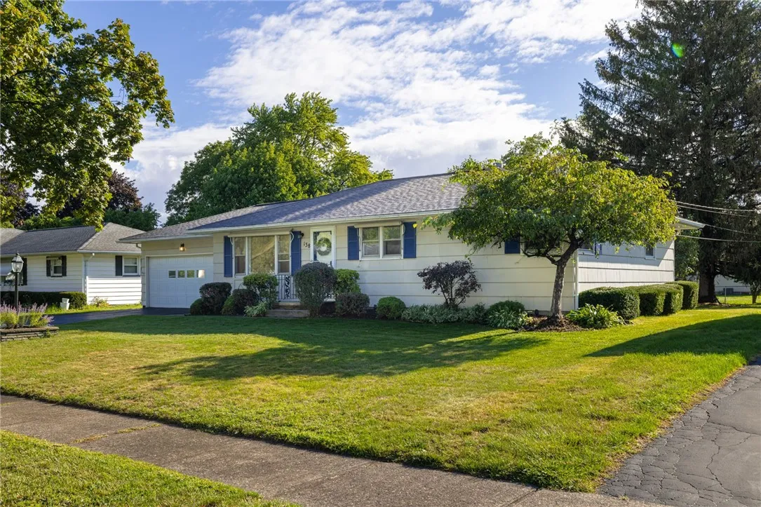 138 Andrea Lane, Irondequoit, New York 14609, Irondequoit, New York 14609, 3 Bedrooms Bedrooms, 6 Rooms Rooms,1 BathroomBathrooms,Residential,Closed,138 Andrea Lane, Irondequoit, New York 14609,0,R1626546