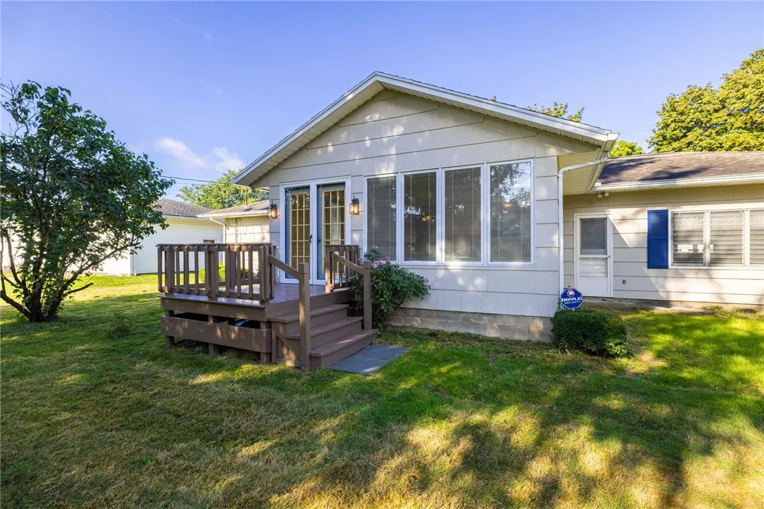 138 Andrea Lane, Irondequoit, New York 14609, Irondequoit, New York 14609, 3 Bedrooms Bedrooms, 6 Rooms Rooms,1 BathroomBathrooms,Residential,Closed,138 Andrea Lane, Irondequoit, New York 14609,0,R1626546