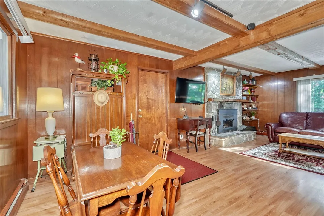 696 Summit Drive, Webster, New York 14580, Webster, New York 14580, 3 Bedrooms Bedrooms, 7 Rooms Rooms,1 BathroomBathrooms,Residential,Closed,696 Summit Drive, Webster, New York 14580,0,R1633428