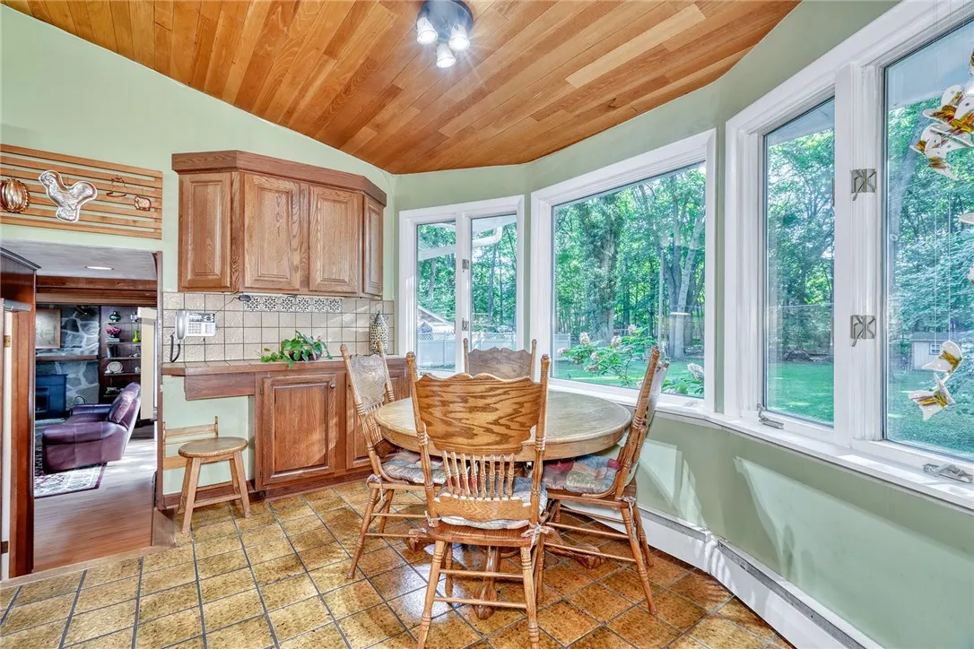 696 Summit Drive, Webster, New York 14580, Webster, New York 14580, 3 Bedrooms Bedrooms, 7 Rooms Rooms,1 BathroomBathrooms,Residential,Closed,696 Summit Drive, Webster, New York 14580,0,R1633428