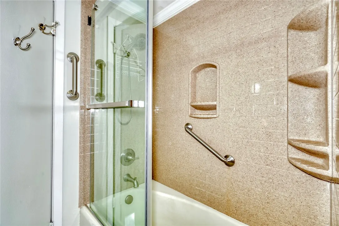 696 Summit Drive, Webster, New York 14580, Webster, New York 14580, 3 Bedrooms Bedrooms, 7 Rooms Rooms,1 BathroomBathrooms,Residential,Closed,696 Summit Drive, Webster, New York 14580,0,R1633428