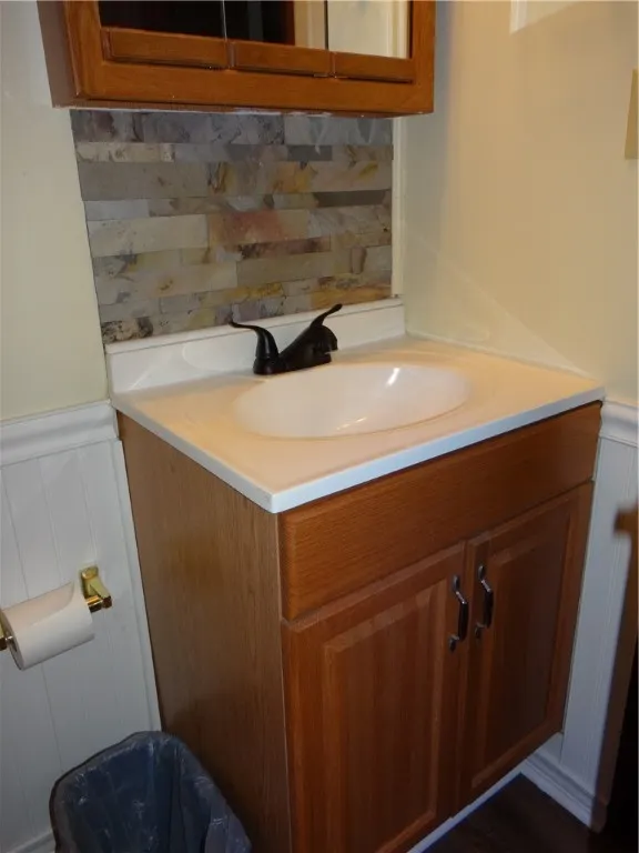 980 Pauline Avenue, Southport, New York 14871, Southport, New York 14871, 3 Bedrooms Bedrooms, 6 Rooms Rooms,1 BathroomBathrooms,Residential,For Sale,980 Pauline Avenue, Southport, New York 14871,0,R1635134