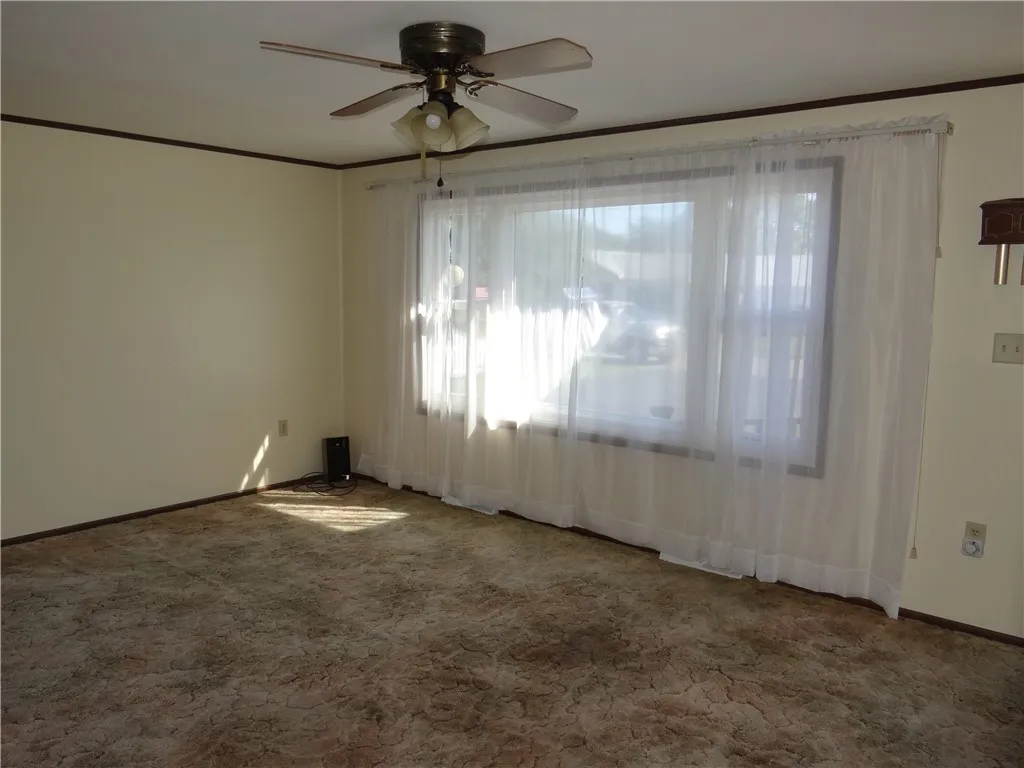 980 Pauline Avenue, Southport, New York 14871, Southport, New York 14871, 3 Bedrooms Bedrooms, 6 Rooms Rooms,1 BathroomBathrooms,Residential,For Sale,980 Pauline Avenue, Southport, New York 14871,0,R1635134