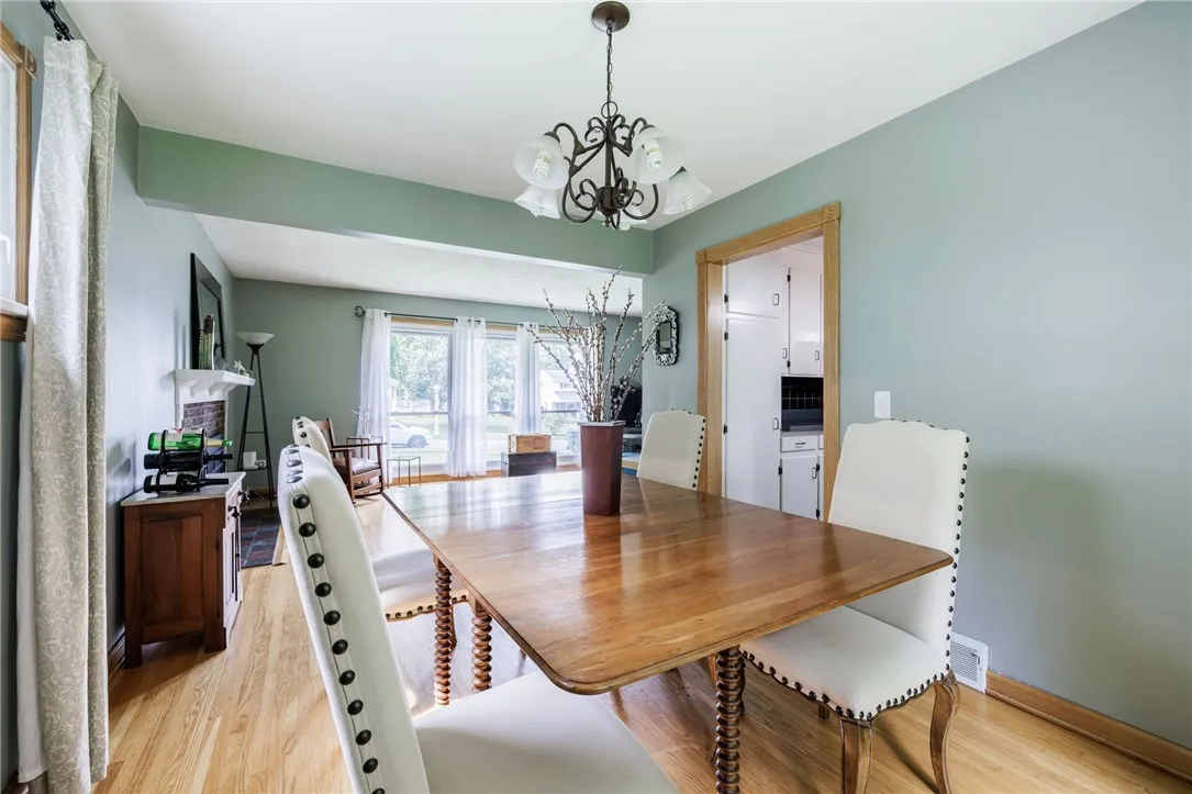 262 Beresford Road, Rochester, New York 14610, Rochester, New York 14610, 3 Bedrooms Bedrooms, 8 Rooms Rooms,2 BathroomsBathrooms,Residential,Closed,262 Beresford Road, Rochester, New York 14610,0,R1634002