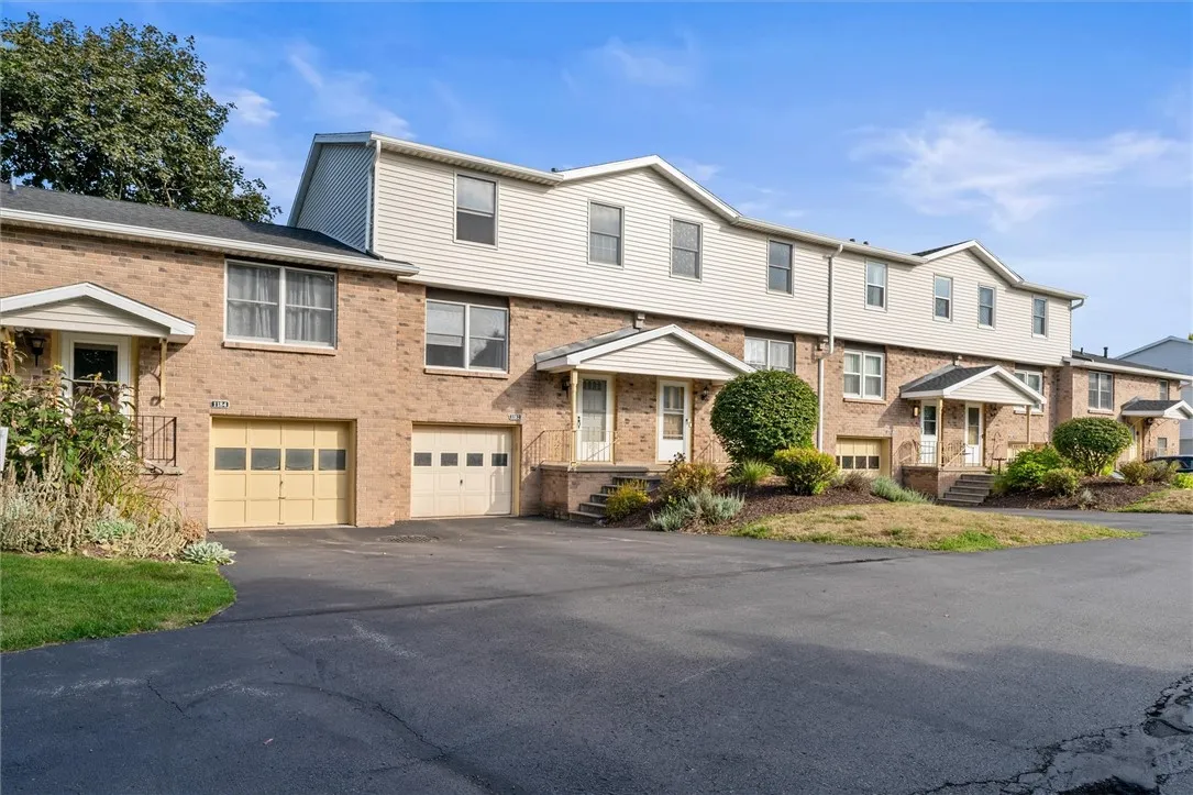 1182 Cunningham Dr, Victor, New York 14564, Victor, New York 14564, 3 Bedrooms Bedrooms, 8 Rooms Rooms,1 BathroomBathrooms,Residential,For Sale,1182 Cunningham Dr, Victor, New York 14564,0,R1633882