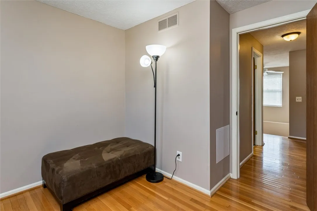 1182 Cunningham Dr, Victor, New York 14564, Victor, New York 14564, 3 Bedrooms Bedrooms, 8 Rooms Rooms,1 BathroomBathrooms,Residential,For Sale,1182 Cunningham Dr, Victor, New York 14564,0,R1633882