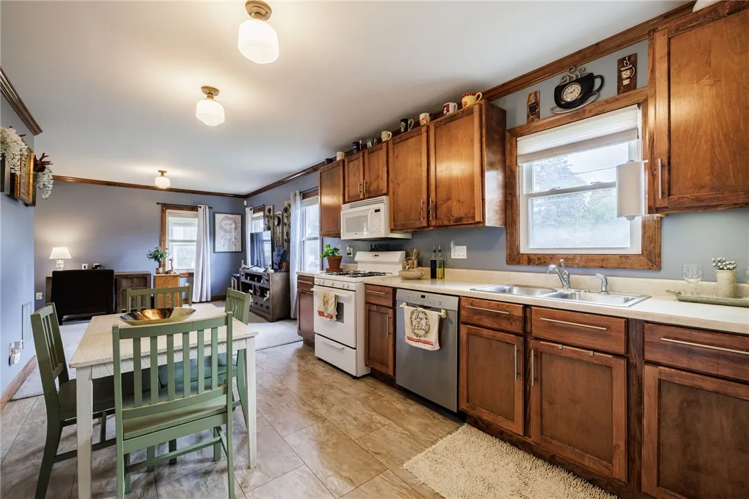 235 Belknap Street, Rochester, New York 14606, Rochester, New York 14606, 2 Bedrooms Bedrooms, 5 Rooms Rooms,1 BathroomBathrooms,Residential,Closed,235 Belknap Street, Rochester, New York 14606,0,R1634892