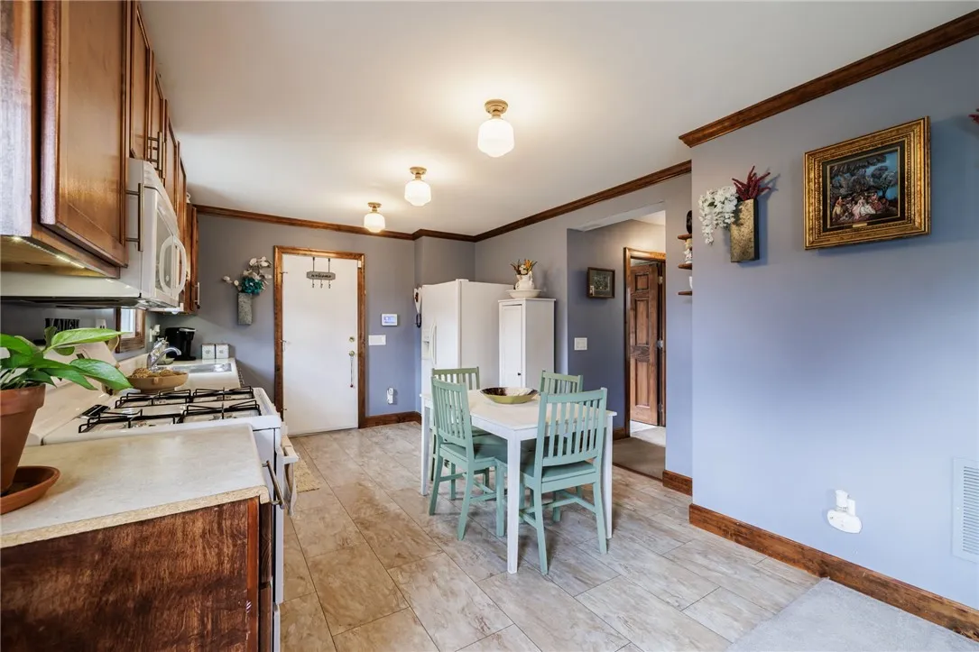 235 Belknap Street, Rochester, New York 14606, Rochester, New York 14606, 2 Bedrooms Bedrooms, 5 Rooms Rooms,1 BathroomBathrooms,Residential,Closed,235 Belknap Street, Rochester, New York 14606,0,R1634892