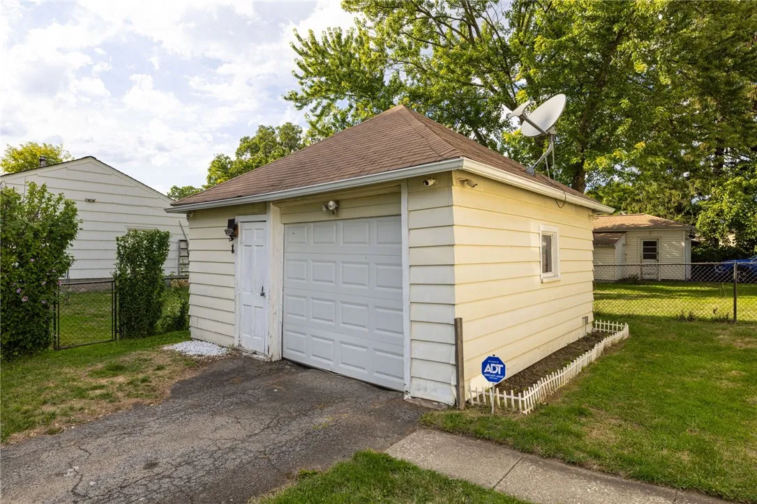 235 Belknap Street, Rochester, New York 14606, Rochester, New York 14606, 2 Bedrooms Bedrooms, 5 Rooms Rooms,1 BathroomBathrooms,Residential,Closed,235 Belknap Street, Rochester, New York 14606,0,R1634892