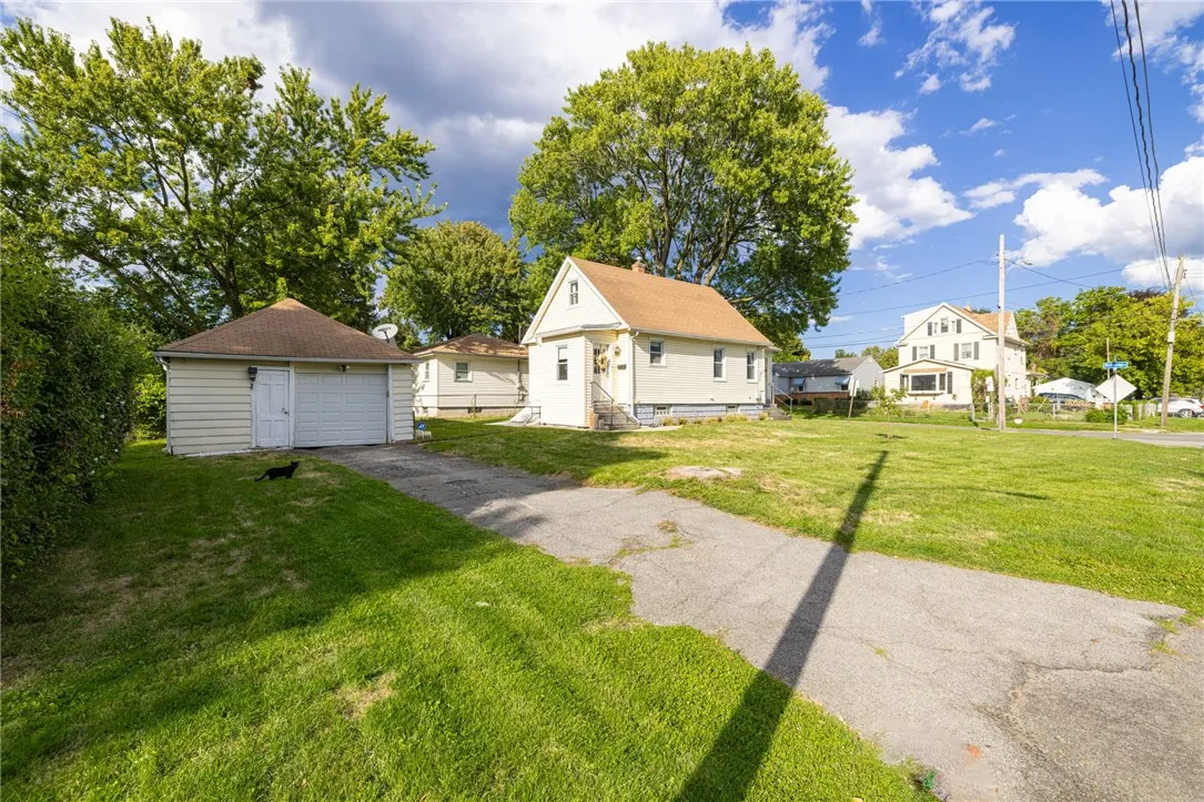 235 Belknap Street, Rochester, New York 14606, Rochester, New York 14606, 2 Bedrooms Bedrooms, 5 Rooms Rooms,1 BathroomBathrooms,Residential,Closed,235 Belknap Street, Rochester, New York 14606,0,R1634892