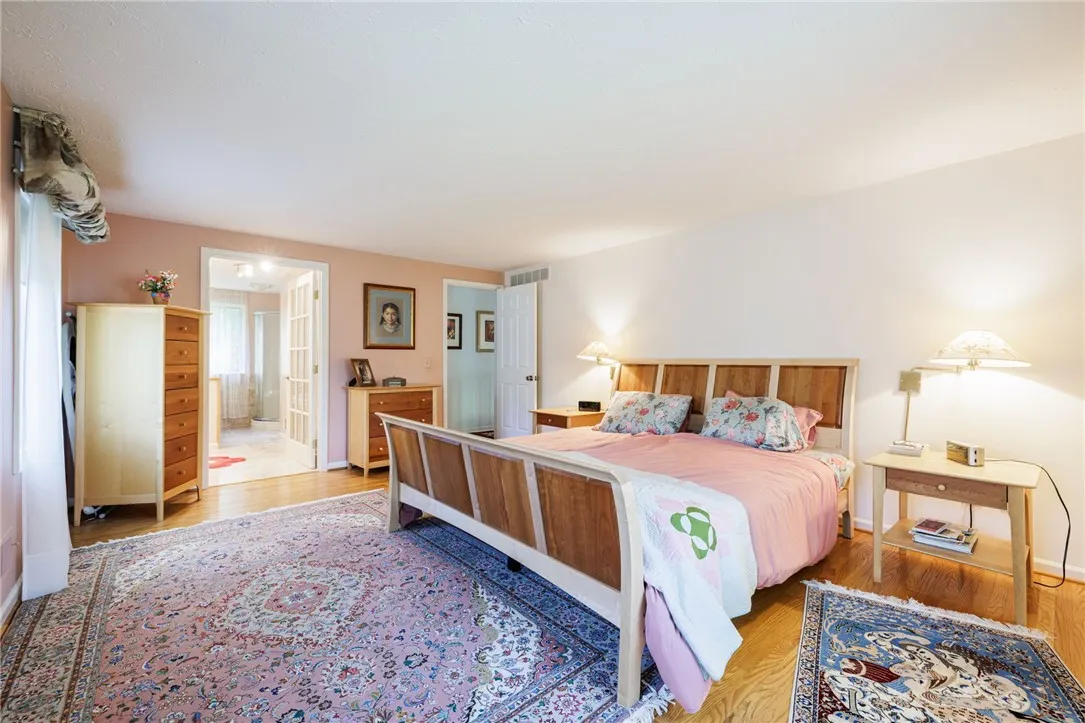 2 White Briar, Pittsford, New York 14534, Pittsford, New York 14534, 5 Bedrooms Bedrooms, 13 Rooms Rooms,2 BathroomsBathrooms,Residential,Closed,2 White Briar, Pittsford, New York 14534,0,R1635111