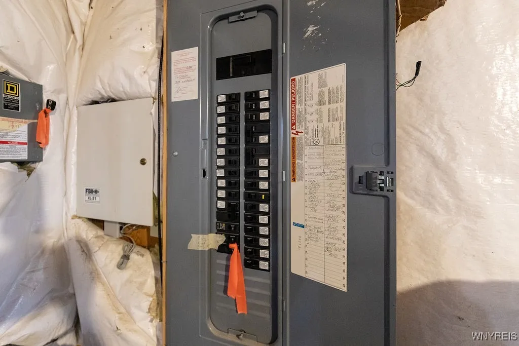 200 Amp electric service