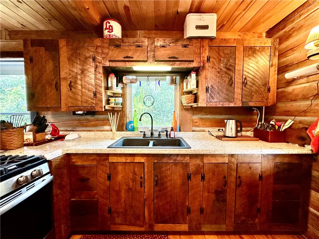 2271 Dunn Road, Italy, New York 14418, Italy, New York 14418, 1 Bedroom Bedrooms, 5 Rooms Rooms,1 BathroomBathrooms,Residential,Closed,2271 Dunn Road, Italy, New York 14418,0,R1634982