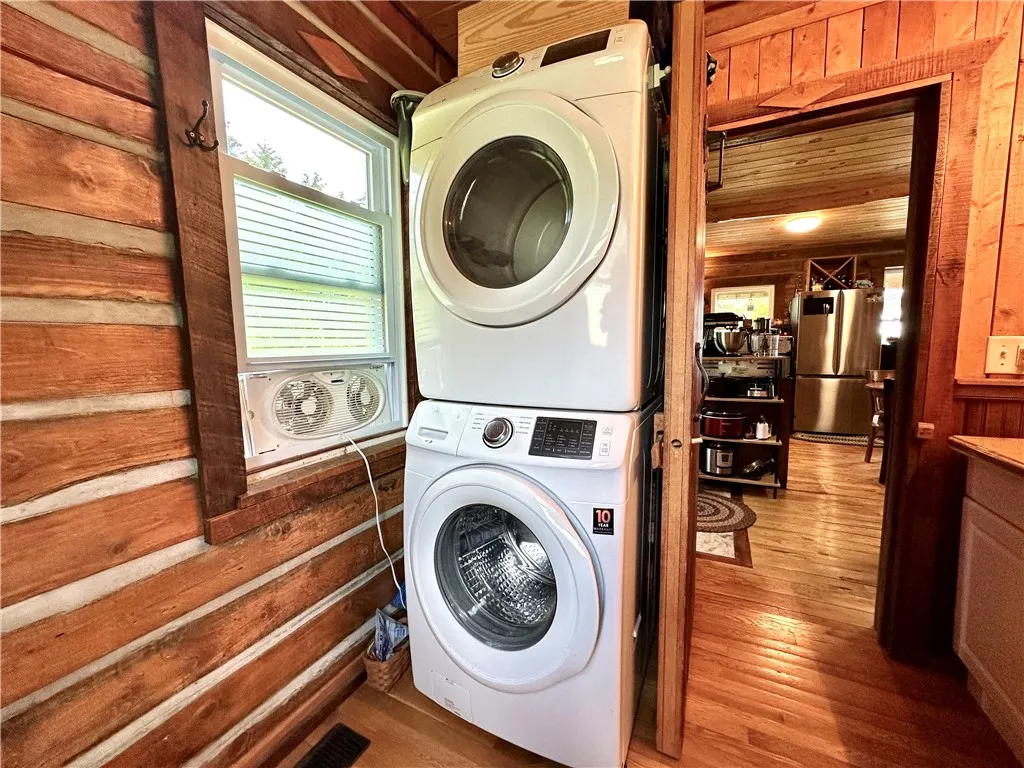 2271 Dunn Road, Italy, New York 14418, Italy, New York 14418, 1 Bedroom Bedrooms, 5 Rooms Rooms,1 BathroomBathrooms,Residential,Closed,2271 Dunn Road, Italy, New York 14418,0,R1634982