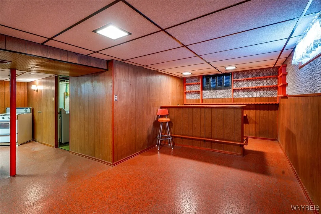 8 Satinwood Drive, Cheektowaga, New York 14225, Cheektowaga, New York 14225, 3 Bedrooms Bedrooms, 7 Rooms Rooms,1 BathroomBathrooms,Residential,For Sale,8 Satinwood Drive, Cheektowaga, New York 14225,0,B1631484