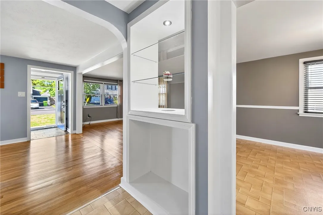 306 Hyland Drive, Salina, New York 13212, Salina, New York 13212, 3 Bedrooms Bedrooms, 7 Rooms Rooms,2 BathroomsBathrooms,Residential,Closed,306 Hyland Drive, Salina, New York 13212,0,S1635044