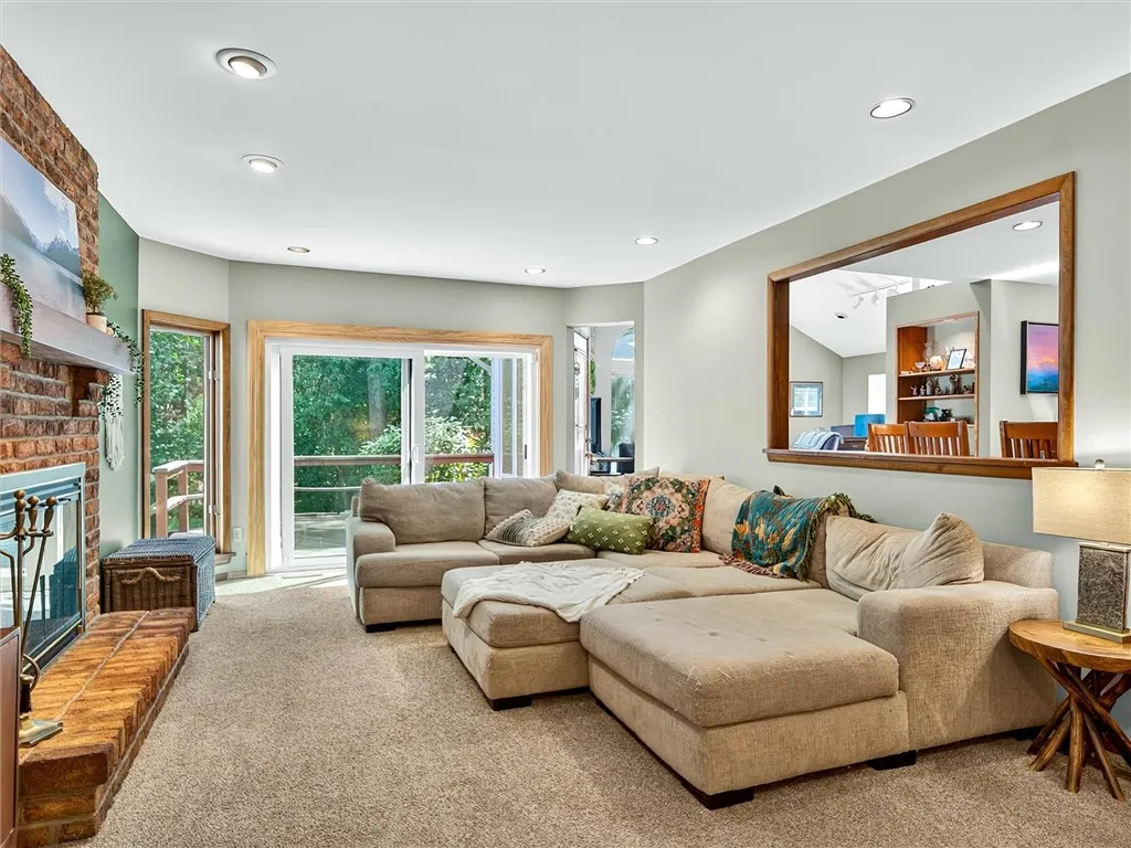 29 Bridgewood Drive, Perinton, New York 14450, Perinton, New York 14450, 5 Bedrooms Bedrooms, 13 Rooms Rooms,3 BathroomsBathrooms,Residential,Closed,29 Bridgewood Drive, Perinton, New York 14450,0,R1633981