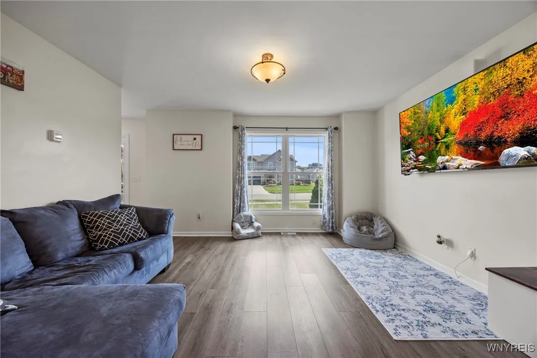 3636 Delilah Lane, Hamburg, New York 14075, Hamburg, New York 14075, 3 Bedrooms Bedrooms, 13 Rooms Rooms,2 BathroomsBathrooms,Residential,For Sale,3636 Delilah Lane, Hamburg, New York 14075,0,B1635137