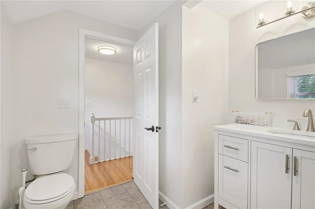 176 Harvington Drive, Irondequoit, New York 14617, Irondequoit, New York 14617, 3 Bedrooms Bedrooms, 7 Rooms Rooms,2 BathroomsBathrooms,Residential,Closed,176 Harvington Drive, Irondequoit, New York 14617,0,R1633733