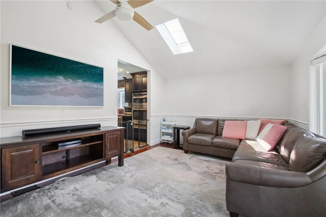 176 Harvington Drive, Irondequoit, New York 14617, Irondequoit, New York 14617, 3 Bedrooms Bedrooms, 7 Rooms Rooms,2 BathroomsBathrooms,Residential,Closed,176 Harvington Drive, Irondequoit, New York 14617,0,R1633733