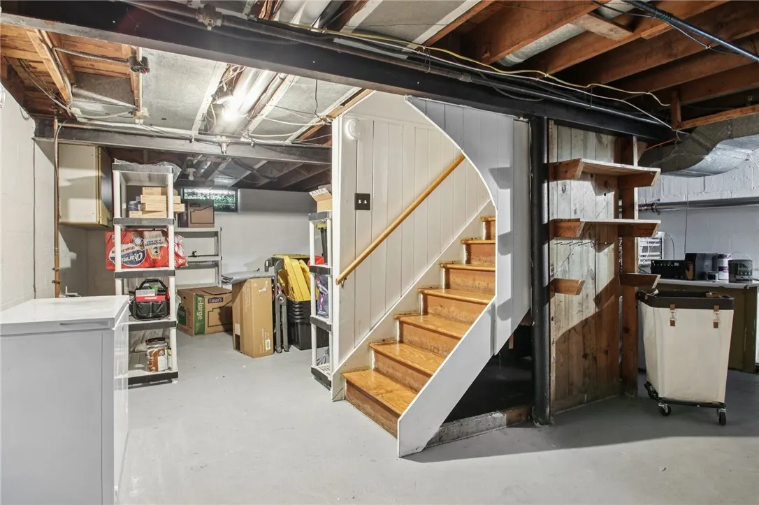 176 Harvington Drive, Irondequoit, New York 14617, Irondequoit, New York 14617, 3 Bedrooms Bedrooms, 7 Rooms Rooms,2 BathroomsBathrooms,Residential,Closed,176 Harvington Drive, Irondequoit, New York 14617,0,R1633733