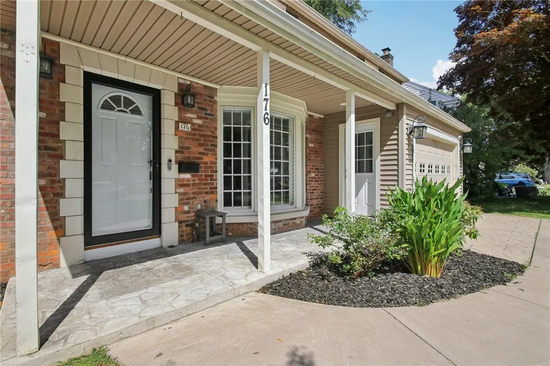 176 Harvington Drive, Irondequoit, New York 14617, Irondequoit, New York 14617, 3 Bedrooms Bedrooms, 7 Rooms Rooms,2 BathroomsBathrooms,Residential,Closed,176 Harvington Drive, Irondequoit, New York 14617,0,R1633733