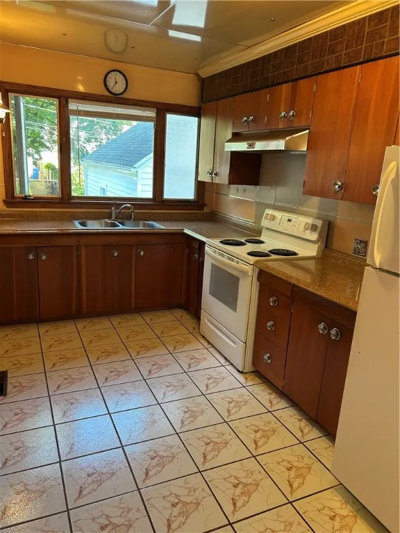 114 Christian Ave Avenue, Rochester, New York 1461, Rochester, New York 14615, 3 Bedrooms Bedrooms, 5 Rooms Rooms,1 BathroomBathrooms,Residential,Closed,114 Christian Ave Avenue, Rochester, New York 1461,0,R1635081