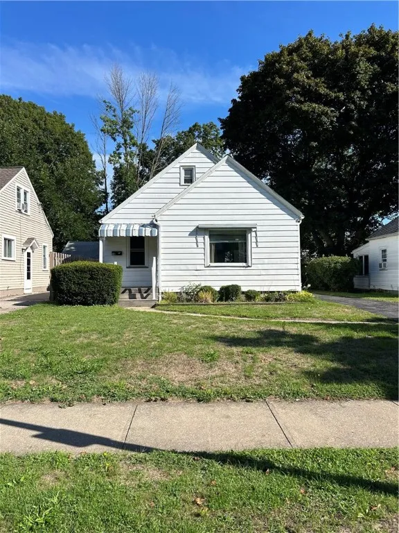 114 Christian Ave Avenue, Rochester, New York 1461, Rochester, New York 14615, 3 Bedrooms Bedrooms, 5 Rooms Rooms,1 BathroomBathrooms,Residential,Closed,114 Christian Ave Avenue, Rochester, New York 1461,0,R1635081