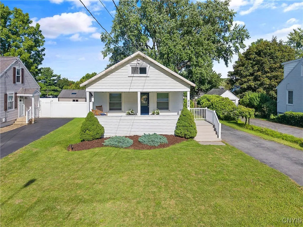 Don't miss the chance to tour this outstanding Camillus home in person. With quick access to shopping, dining, entertainment and highways, you are SURE to be impressed!
