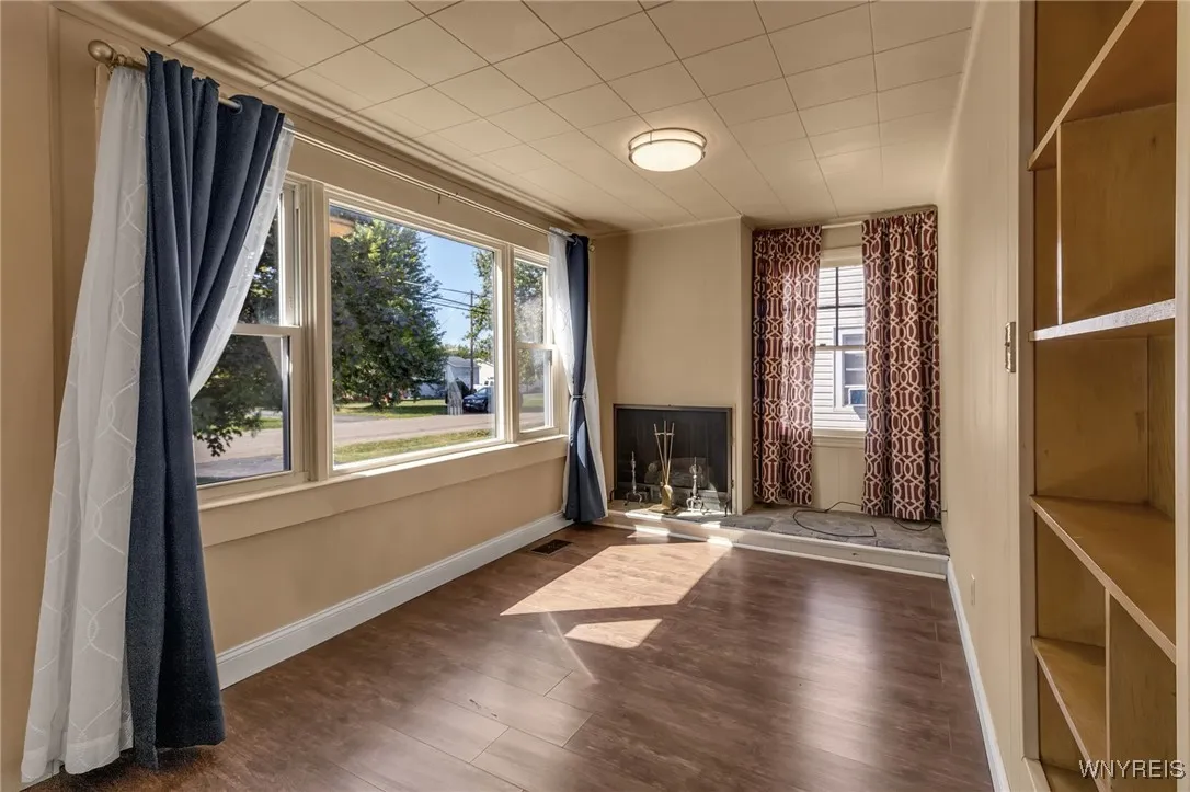 5406 Mayle Court, Niagara, New York 14305, Niagara, New York 14305, 3 Bedrooms Bedrooms, 6 Rooms Rooms,2 BathroomsBathrooms,Residential,For Sale,5406 Mayle Court, Niagara, New York 14305,0,B1634358