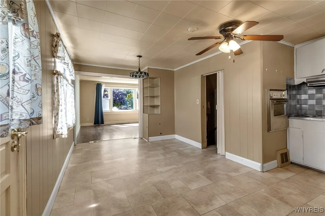 5406 Mayle Court, Niagara, New York 14305, Niagara, New York 14305, 3 Bedrooms Bedrooms, 6 Rooms Rooms,2 BathroomsBathrooms,Residential,For Sale,5406 Mayle Court, Niagara, New York 14305,0,B1634358