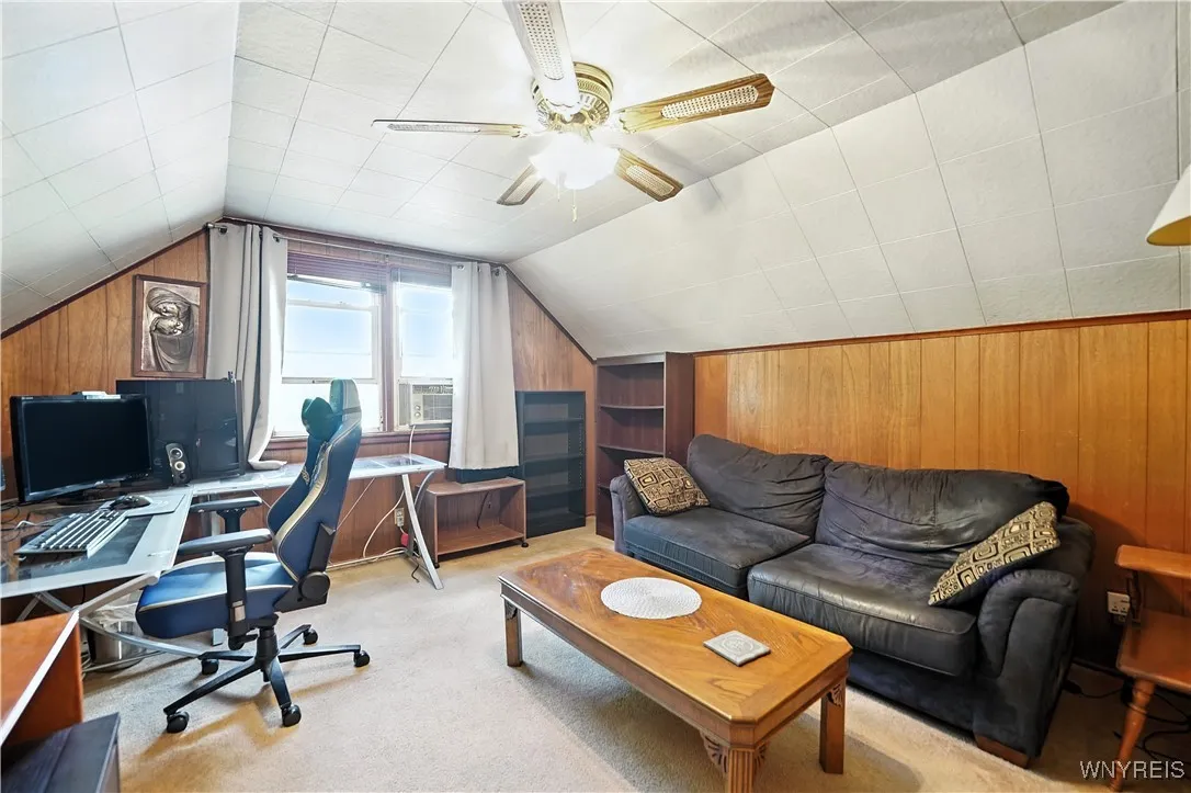 336 Roycroft Boulevard, Amherst, New York 14226, Amherst, New York 14226, 4 Bedrooms Bedrooms, 7 Rooms Rooms,2 BathroomsBathrooms,Residential,For Sale,336 Roycroft Boulevard, Amherst, New York 14226,0,B1634380