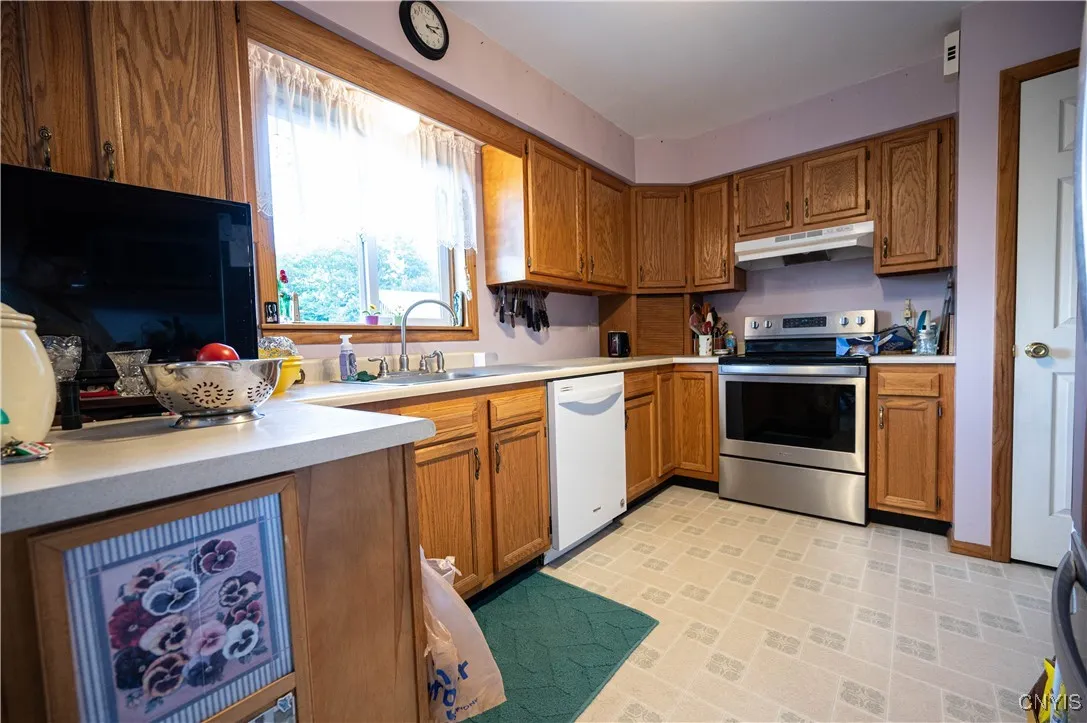 10586 Whittaker Road, Trenton, New York 13354, Trenton, New York 13354, 3 Bedrooms Bedrooms, 5 Rooms Rooms,2 BathroomsBathrooms,Residential,Closed,10586 Whittaker Road, Trenton, New York 13354,0,S1635174