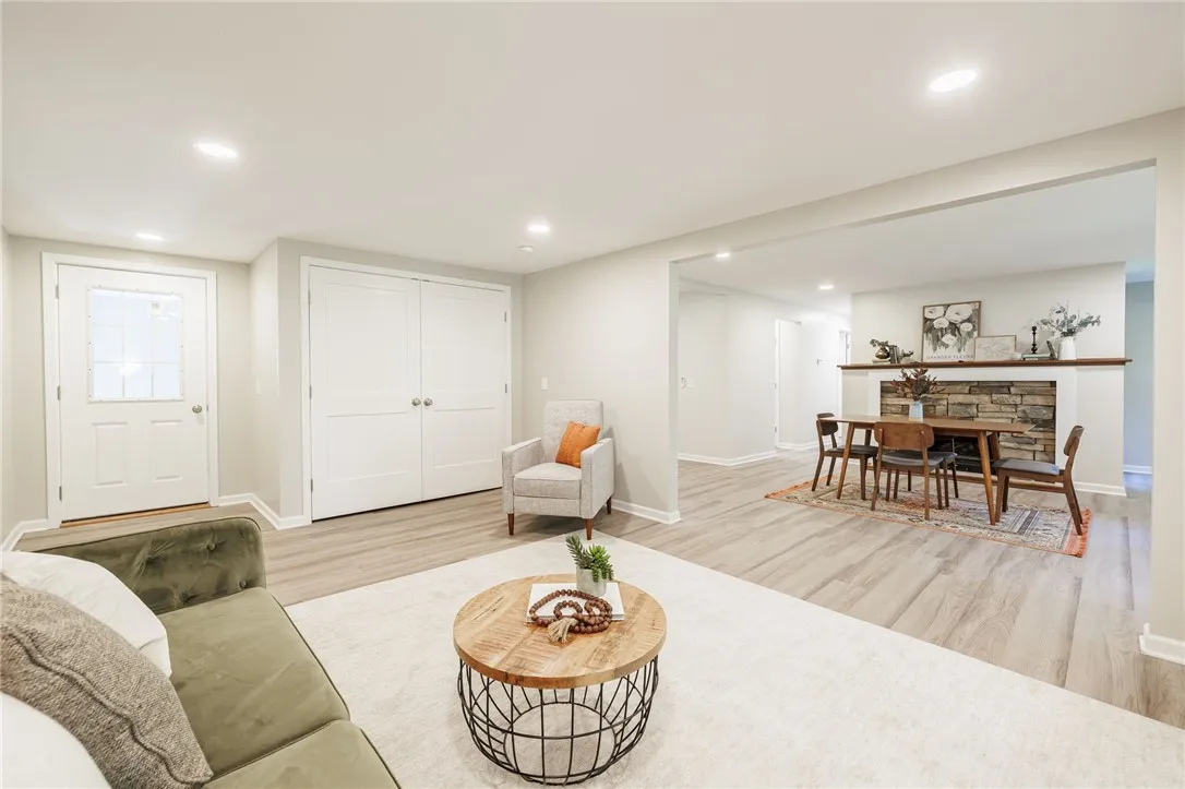 3315 Middle Cheshire Road, Canandaigua Town, New Y, Canandaigua Town, New York 14424, 3 Bedrooms Bedrooms, 6 Rooms Rooms,2 BathroomsBathrooms,Residential,For Sale,3315 Middle Cheshire Road, Canandaigua Town, New Y,0,R1633220