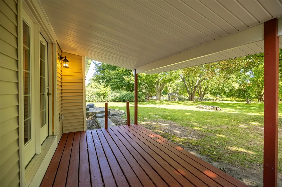 3315 Middle Cheshire Road, Canandaigua Town, New Y, Canandaigua Town, New York 14424, 3 Bedrooms Bedrooms, 6 Rooms Rooms,2 BathroomsBathrooms,Residential,Closed,3315 Middle Cheshire Road, Canandaigua Town, New Y,0,R1633220