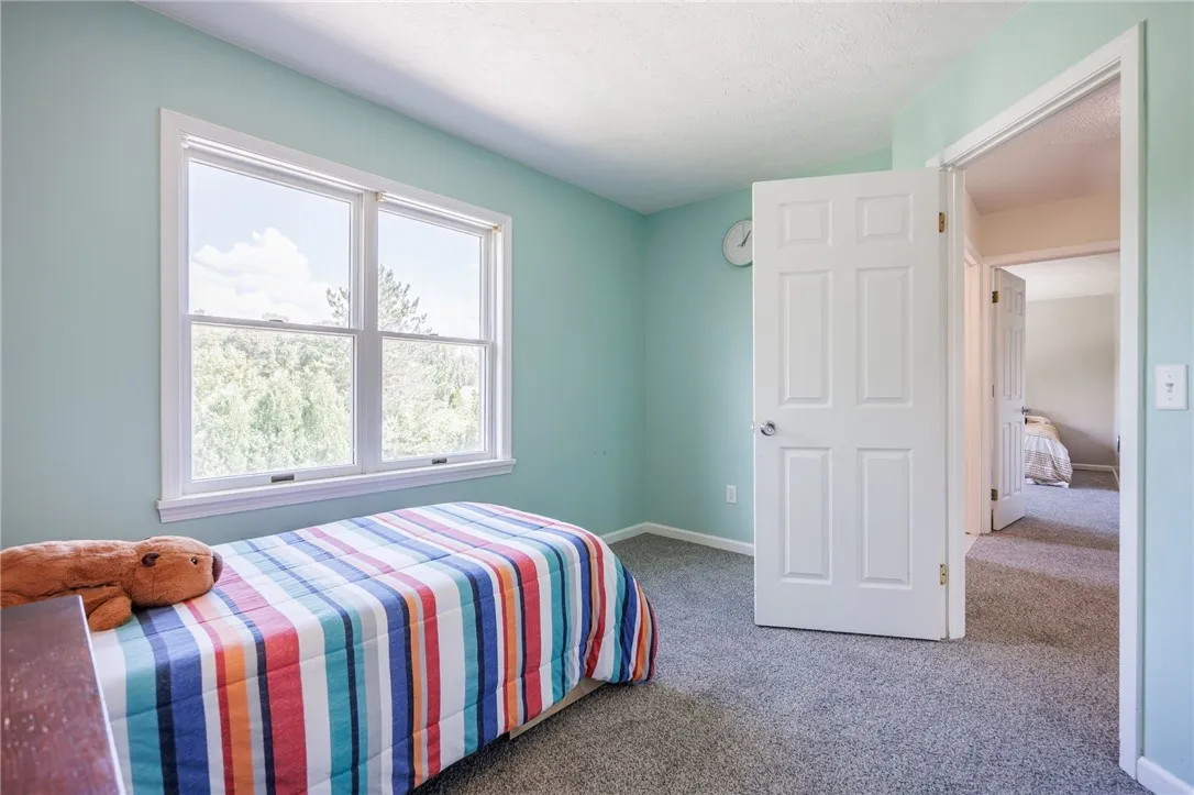 20 Ironwood Drive, Perinton, New York 14450, Perinton, New York 14450, 4 Bedrooms Bedrooms, 8 Rooms Rooms,2 BathroomsBathrooms,Residential,Closed,20 Ironwood Drive, Perinton, New York 14450,0,R1635195