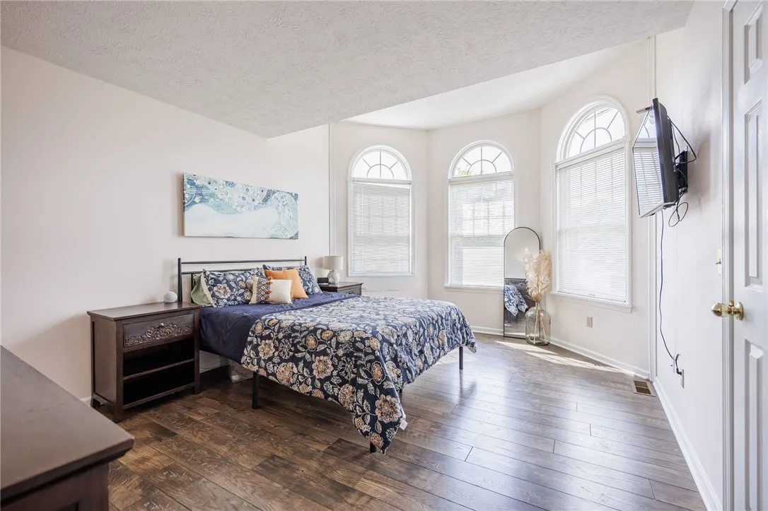 20 Ironwood Drive, Perinton, New York 14450, Perinton, New York 14450, 4 Bedrooms Bedrooms, 8 Rooms Rooms,2 BathroomsBathrooms,Residential,Closed,20 Ironwood Drive, Perinton, New York 14450,0,R1635195