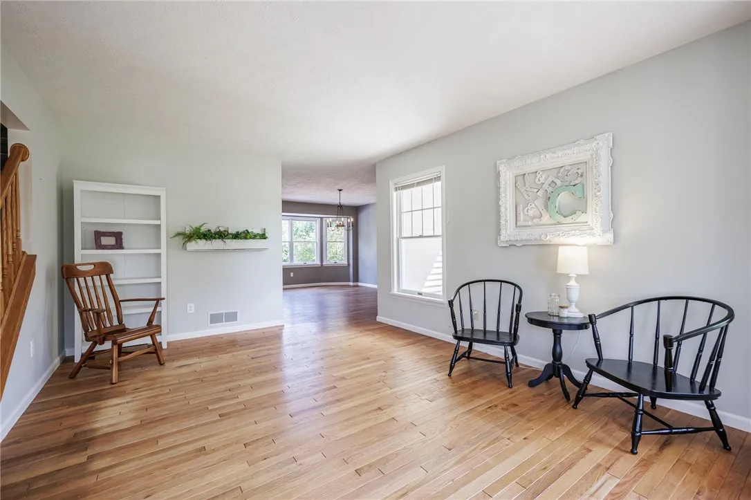 20 Ironwood Drive, Perinton, New York 14450, Perinton, New York 14450, 4 Bedrooms Bedrooms, 8 Rooms Rooms,2 BathroomsBathrooms,Residential,Closed,20 Ironwood Drive, Perinton, New York 14450,0,R1635195