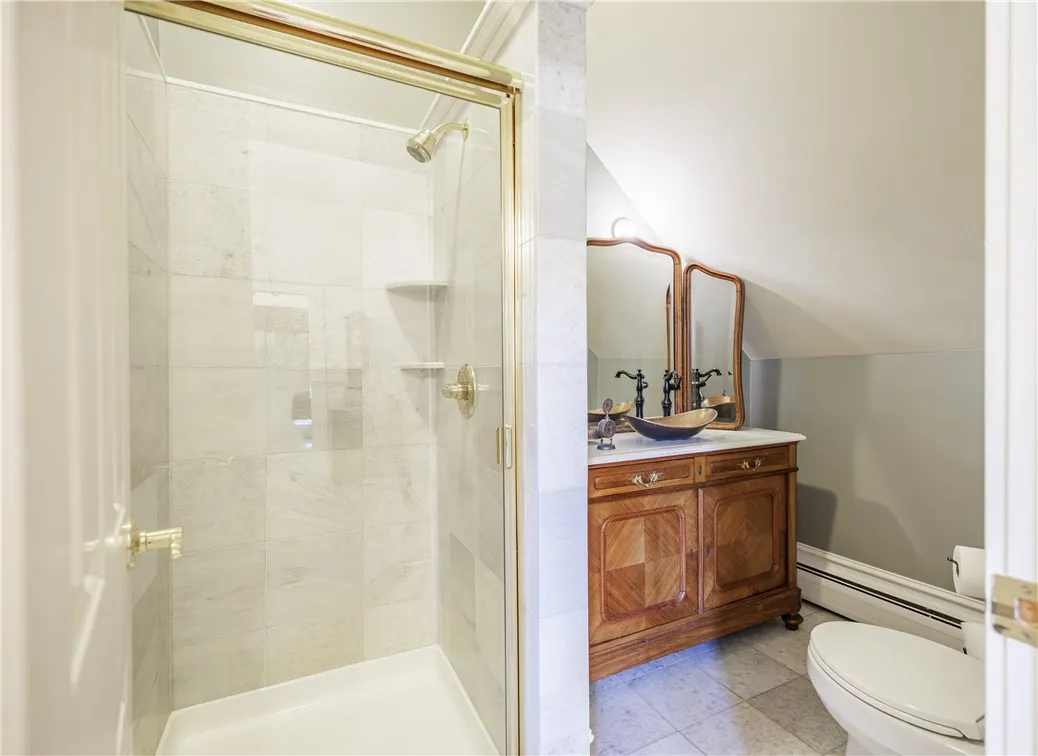 901 East Avenue D, Rochester, New York 14607, Rochester, New York 14607, 2 Bedrooms Bedrooms, 6 Rooms Rooms,2 BathroomsBathrooms,Residential,Closed,901 East Avenue D, Rochester, New York 14607,0,R1633158