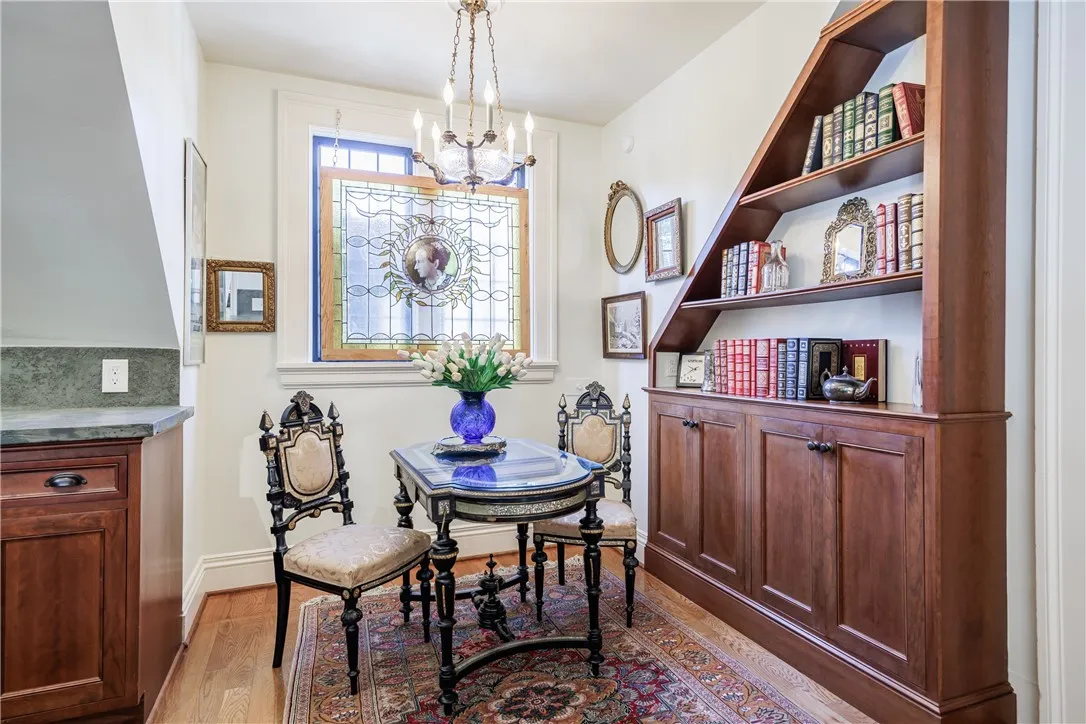 901 East Avenue D, Rochester, New York 14607, Rochester, New York 14607, 2 Bedrooms Bedrooms, 6 Rooms Rooms,2 BathroomsBathrooms,Residential,Closed,901 East Avenue D, Rochester, New York 14607,0,R1633158