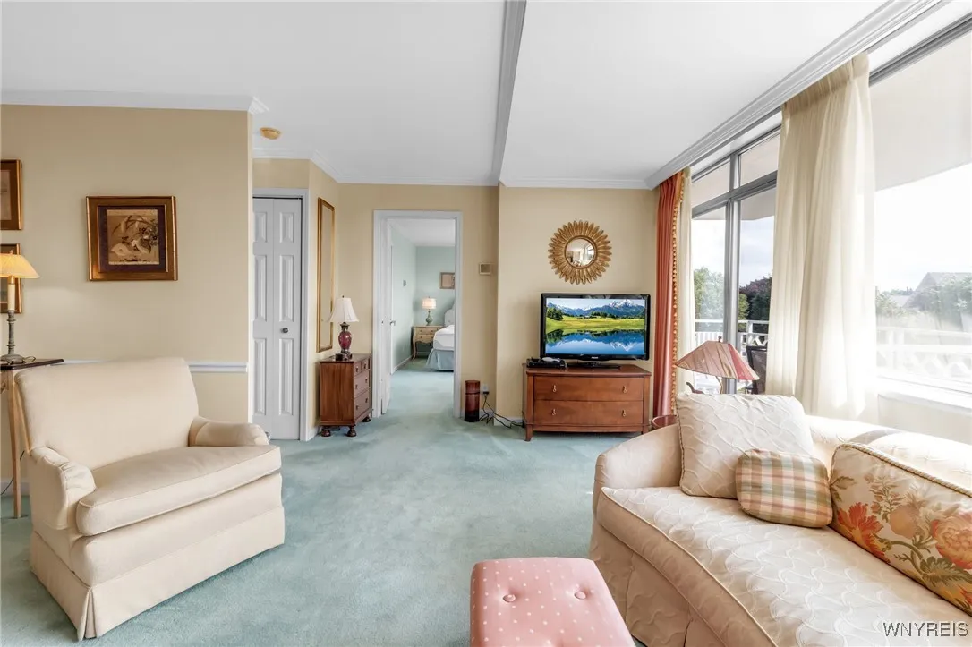 1088 Delaware Avenue 3c, Buffalo, New York 14209, Buffalo, New York 14209, 1 Bedroom Bedrooms, 3 Rooms Rooms,1 BathroomBathrooms,Residential,Closed,1088 Delaware Avenue 3c, Buffalo, New York 14209,0,B1635107