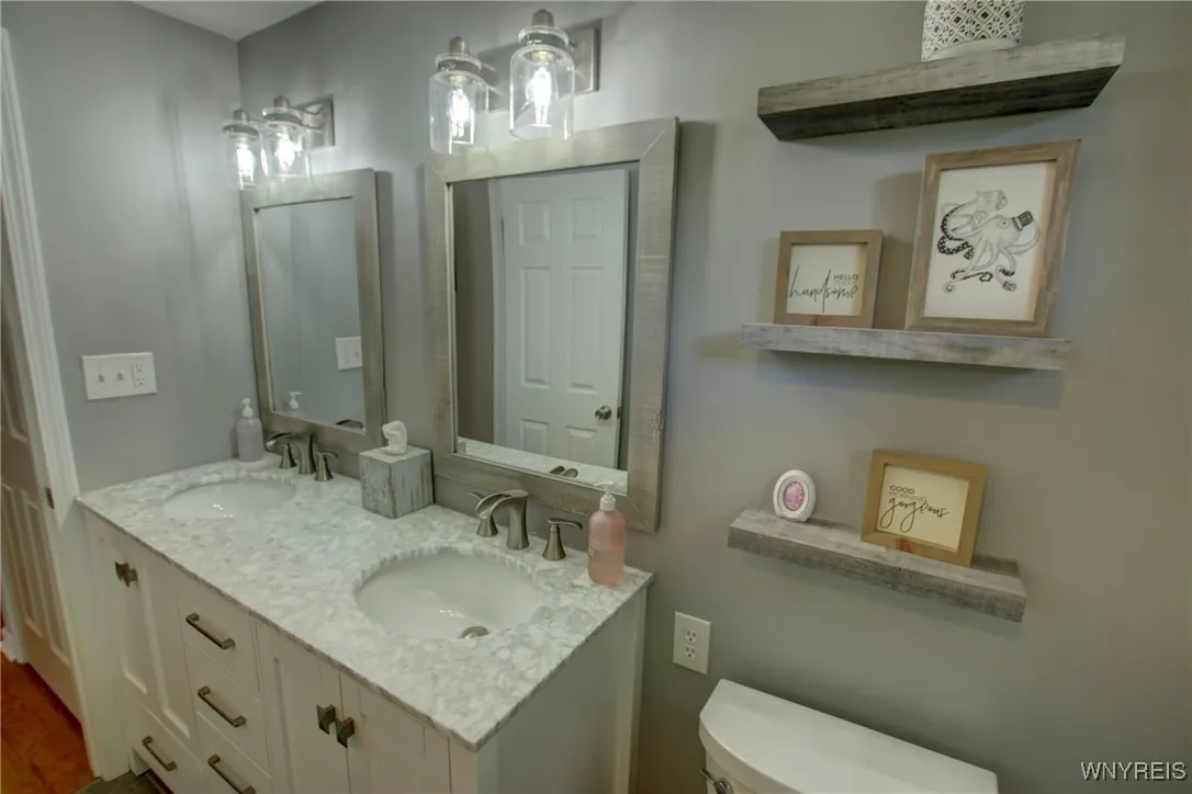 1533 Jamaica, North Tonawanda, New York 14120, North Tonawanda, New York 14120, 3 Bedrooms Bedrooms, 7 Rooms Rooms,1 BathroomBathrooms,Residential,Closed,1533 Jamaica, North Tonawanda, New York 14120,0,B1634713