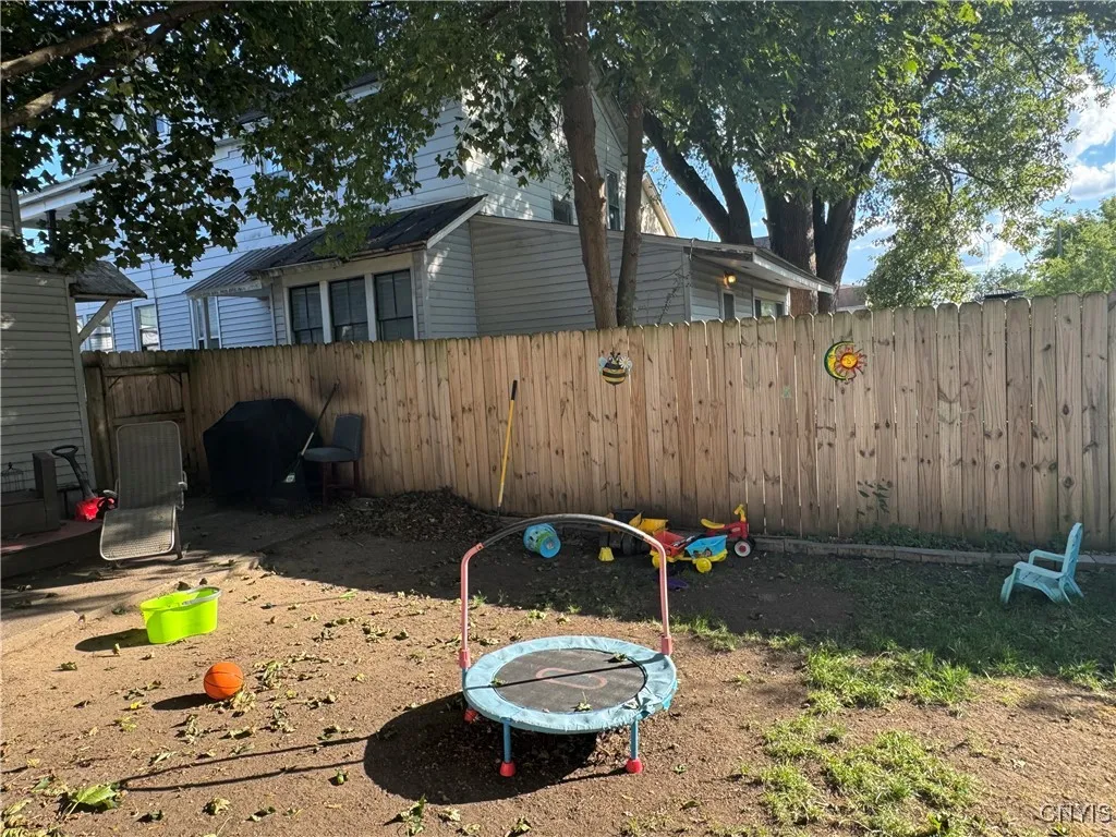 129 1st Street, Rome, New York 13440, Rome, New York 13440, 5 Bedrooms Bedrooms, ,2 BathroomsBathrooms,Residential,For Sale,129 1st Street, Rome, New York 13440,0,S1635196