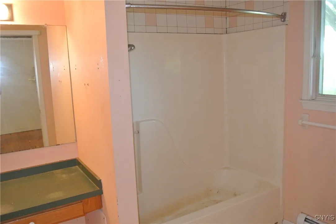 Upstairs Bath