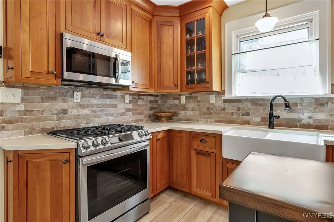 156 Wellington Road, Buffalo, New York 14216, Buffalo, New York 14216, 4 Bedrooms Bedrooms, 8 Rooms Rooms,2 BathroomsBathrooms,Residential,For Sale,156 Wellington Road, Buffalo, New York 14216,0,B1635168